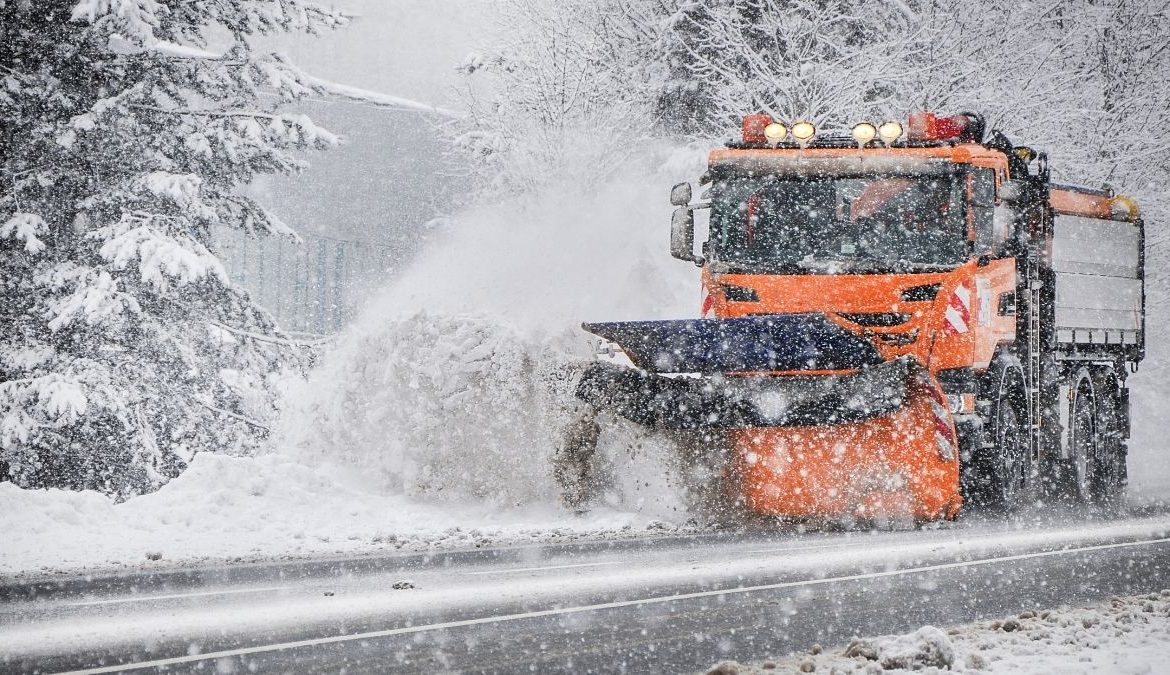 Thanking Road Maintenance Workers